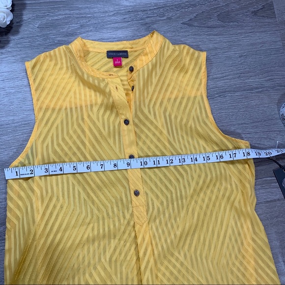 Vince Camuto women’s yellow sheer tunic - Picture 4 of 6